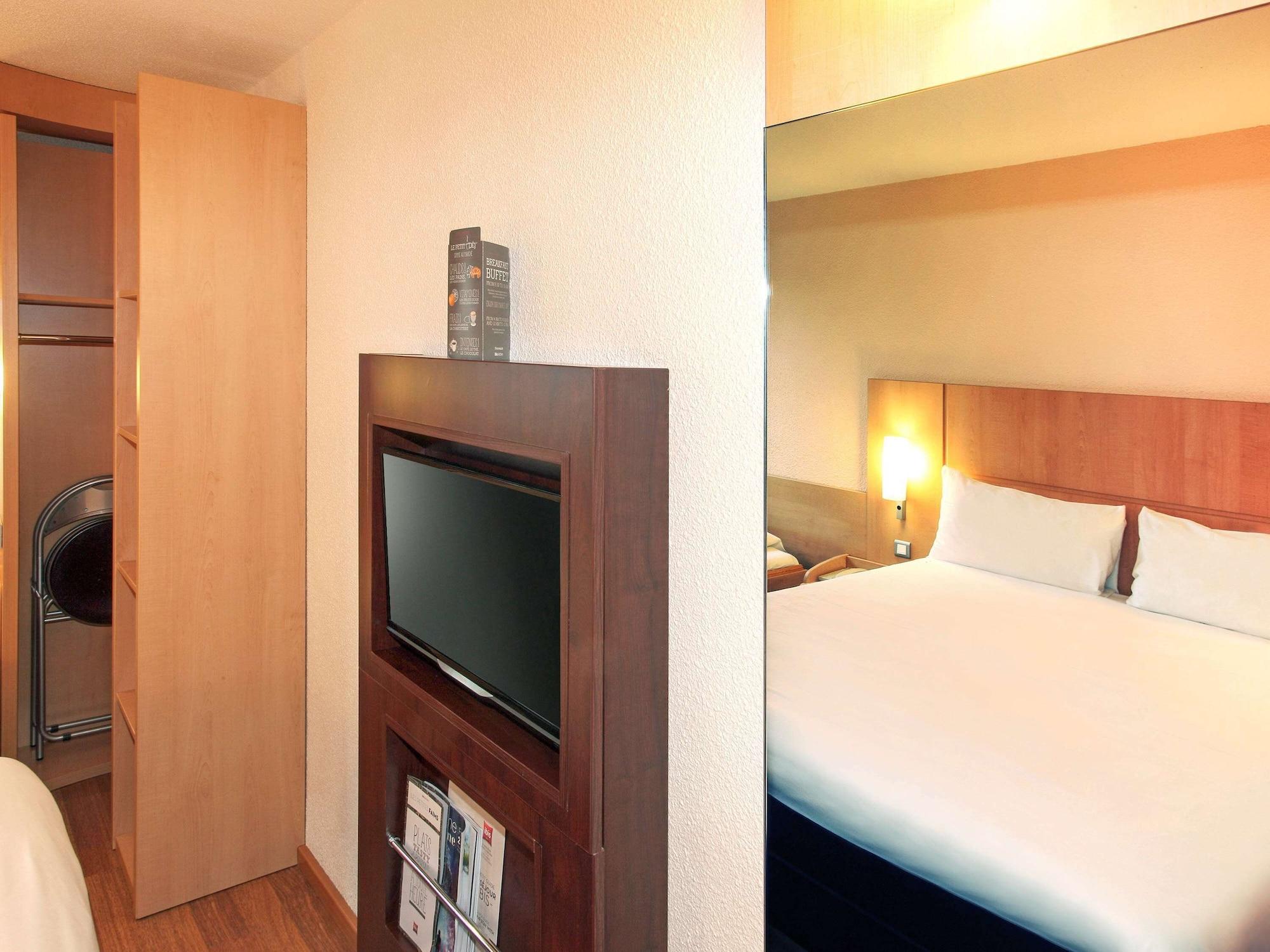 ไอบิส ปัวติเยร์ ใต้ Hotel ภายนอก รูปภาพ
