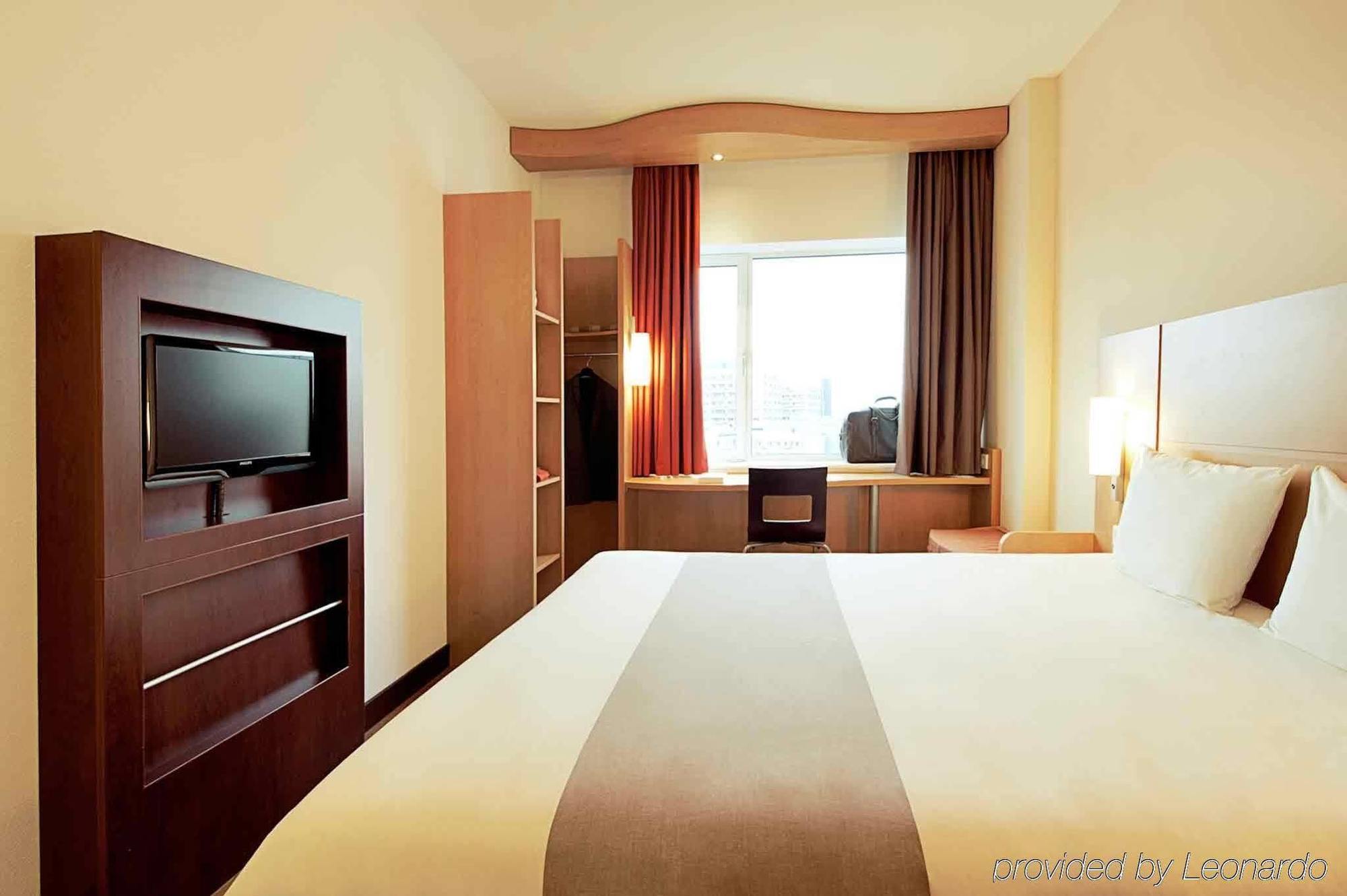 ไอบิส ปัวติเยร์ ใต้ Hotel ภายนอก รูปภาพ